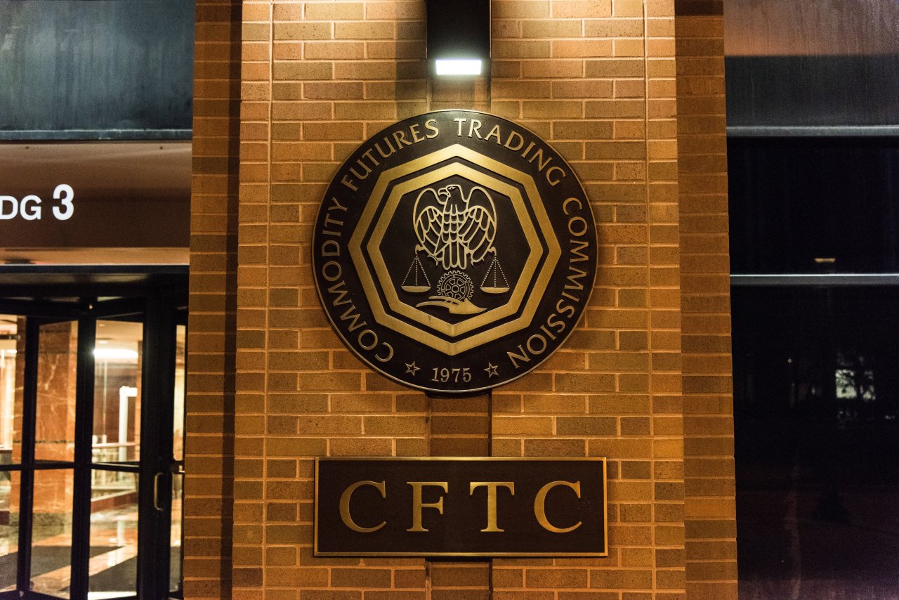 CFTC установила рекорд, взыскала $17 млрд в 2024 году благодаря усилению мер против криптовалютных нарушений